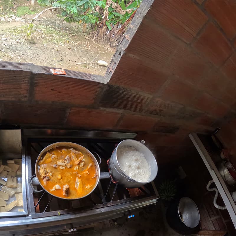 Cocina de preparación de gastronomía en Panki Morona Santiago